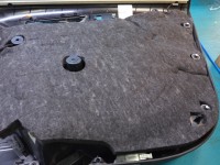 Zamek przód lewy Fiat Bravo II EUROPA Producent części: FIAT, Europejska, Uszkodzony plastik na lince. 5PIN