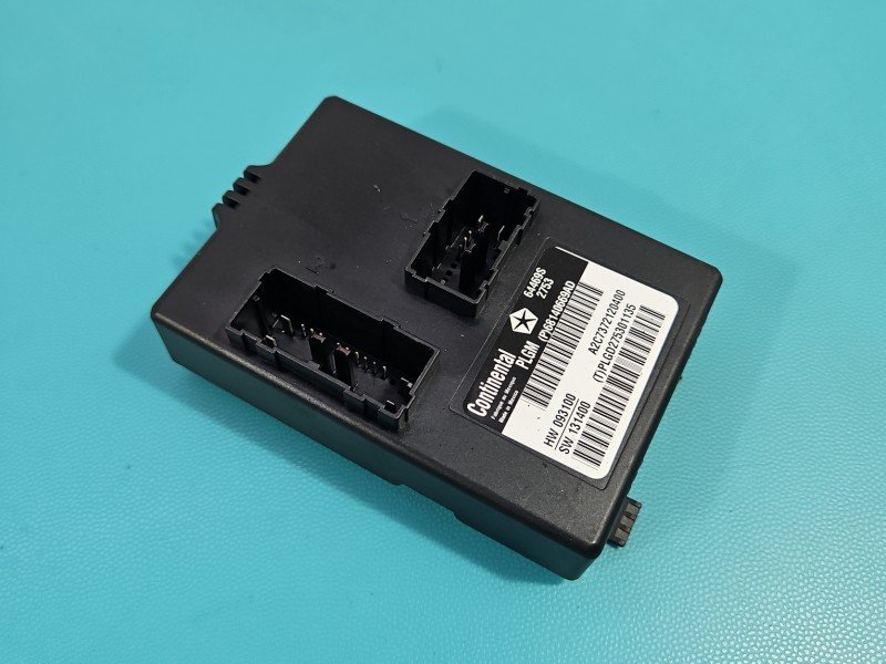 Sterownik moduł Producent części: JEEP, Uszkodzone mocowanie Jeep Grand Cherokee IV WK2 68140669AD, A2C7372120400