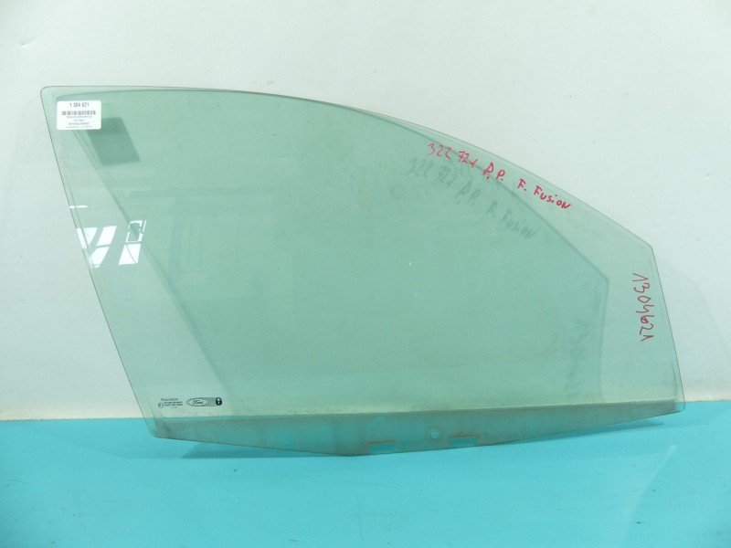 Szyba drzwi przód prawa Ford Fusion HB