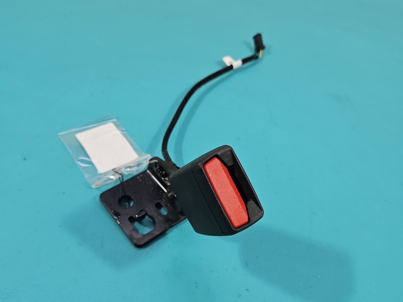 Pas bezpieczeństwa tył lewy Producent części: OPEL, zapinka Opel Astra VI L 6478640