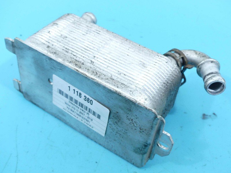 Chłodnica oleju VOLVO V70 III 2.4 D5 NRF2002300