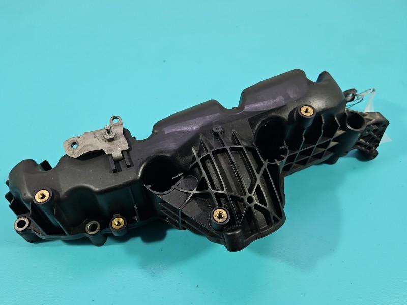 Kolektor ssący Skoda Superb II 03L129711AG 2.0 TDI