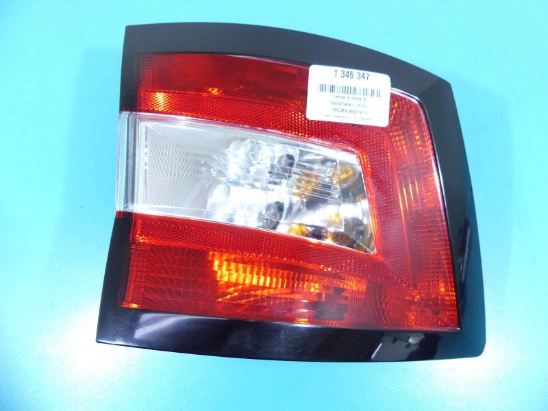 Lampa tył lewa Skoda Fabia III kombi