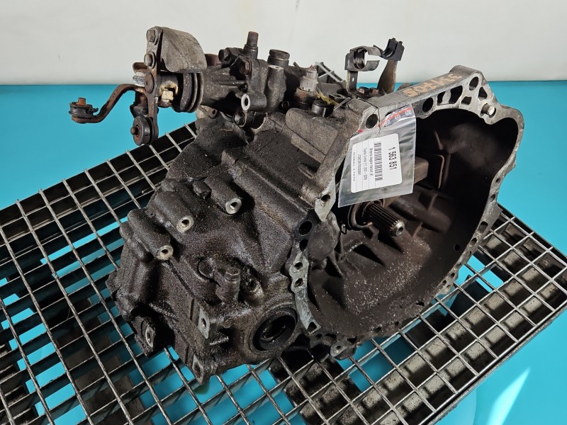 Skrzynia biegów C60 9 Toyota Corolla E12 1.6 vvti