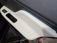 Tapicerka drzwi tył prawa boczek Jaguar F-Pace 16-