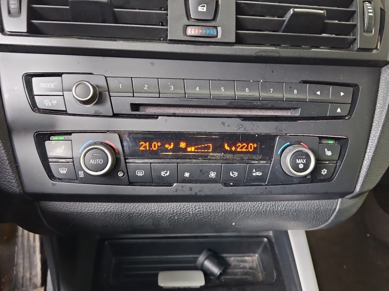 Konsola panel nawiewu BMW F20