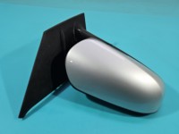 Lusterko prawe Toyota Aygo II 14-22 srebrny 1E7/FB21 europa