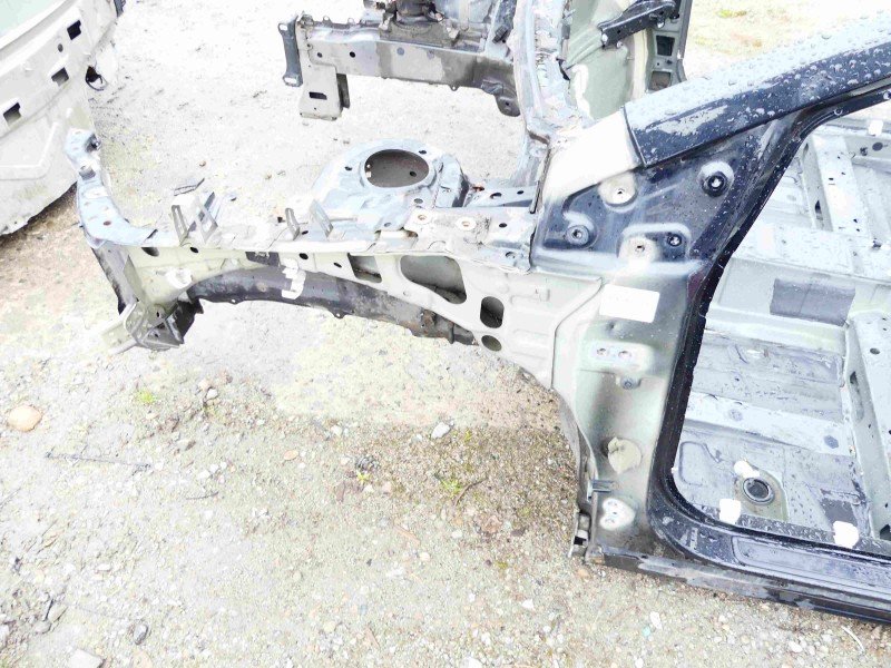 Podłużnica lewa Toyota Avensis III T27 2.2 d4d Podłużnica lewa Toyota Avensis III T27 2.2 d4d
