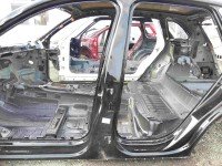 Próg lewy SŁUPEK ŚRODKOWY B AUDI Q5 08- HB 5d czarny LY9B