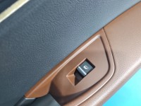 Tapicerka drzwi tył prawa boczek Audi A4 B9