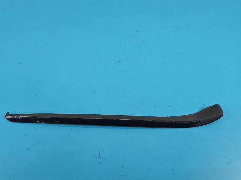 Listwa szyby czołowej prawa przedniej Peugeot 508 I 9686615480D