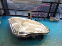 Reflektor prawy lampa przód Citroen Berlingo II EUROPA 9677201980
