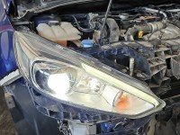 Reflektor prawy lampa przód Ford Focus Mk3 EUROPA