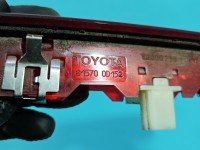 TRZECIE ŚWIATŁO STOP STOPU Toyota Yaris III