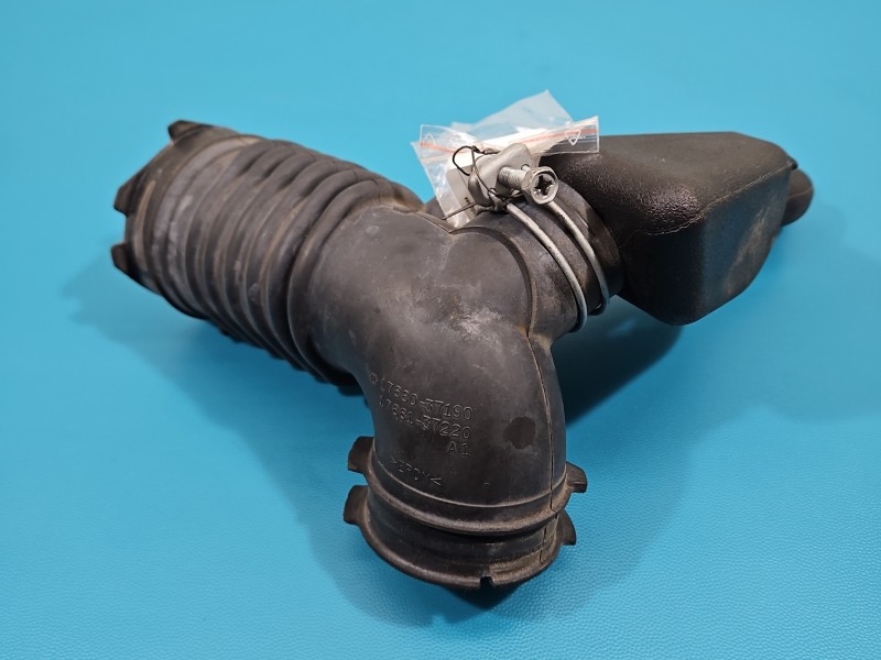 Rura przewód Producent części: Lexus, dolot powietrza LEXUS CT 10-22 17893-37050 1.8 VVTI