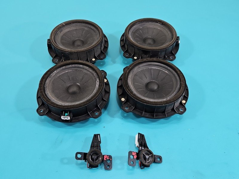 Głośniki komplet Hyundai Tucson III 15-20 96330-D3000, 96310-D3000, 96311-D3000