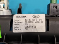 Gniazdo USB Audi A4 B9 8W1864131C