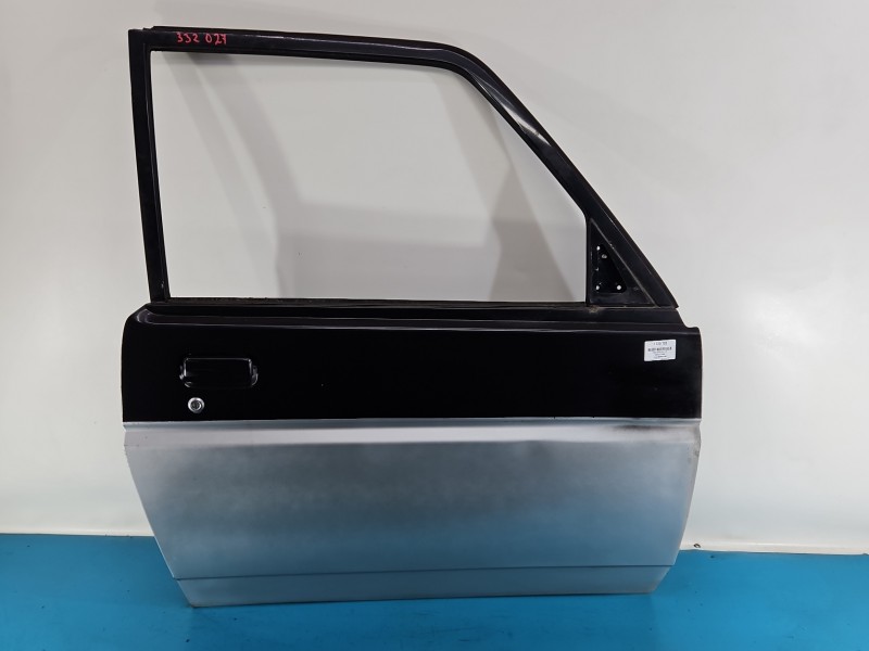 DRZWI PRZÓD PRAWE PASAŻERA Daihatsu Feroza 3d
