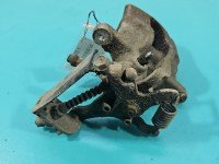 Zacisk tył prawy Toyota Auris II 1.6 16V HB