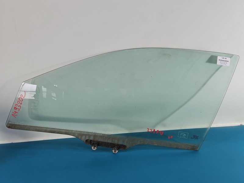 Szyba drzwi przód lewa Honda Civic VII HB