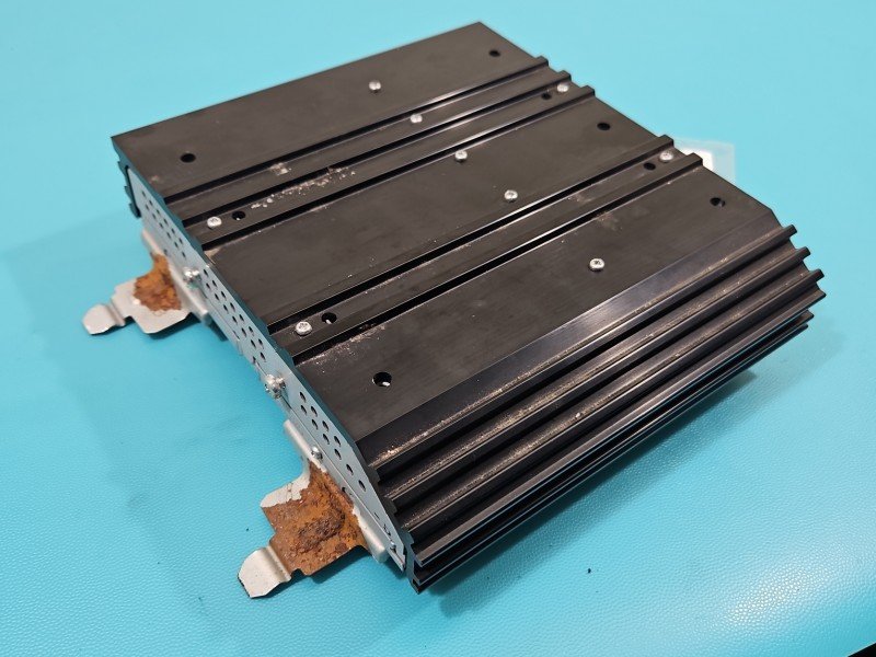 Wzmacniacz Mitsubishi Outlander II