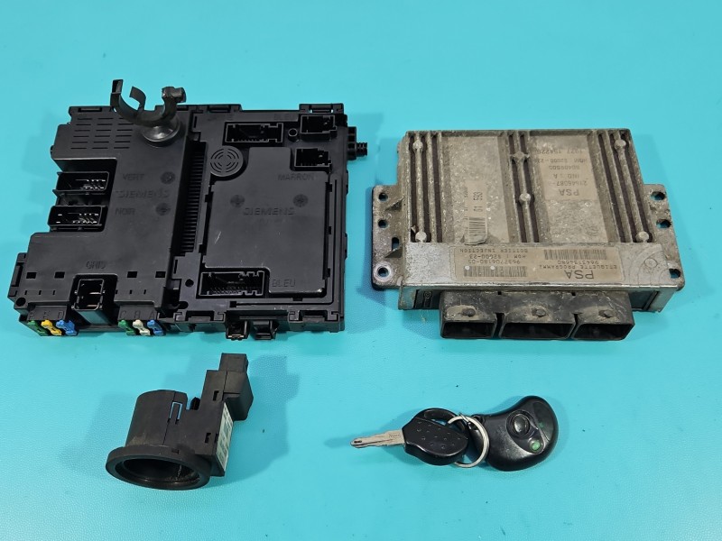 Komputer Sterownik silnika Peugeot 206 1.4 8V 9643134680, 9637706180, 9626460880