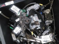 Zamek przód lewy Bmw e46 EUROPA 7pin 8253431