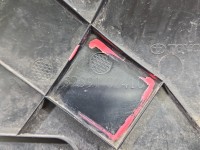 Osłona ZAŚLEPKA PLASTIK chlapacz tył prawy Toyota Corolla E21 19- 52591-02410