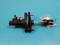 Pompka sprzęgłowa Toyota Avensis III T27 31420-02031-D 2.0 D4D