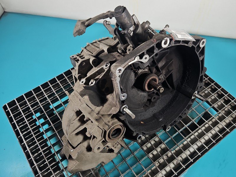 Skrzynia biegów Alfa romeo 159 1.9 jtd Skrzynia biegów Alfa romeo 159 1.9 jtd