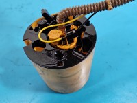 pompka Pompa paliwa Audi A4 B7 3.0 tdi BKN