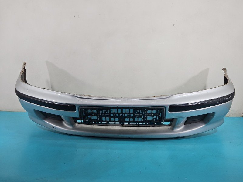 Zderzak przód Honda Civic VI srebrny