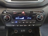Konsola panel nawiewu Hyundai Tucson III 15-20 97250-D7270TRY