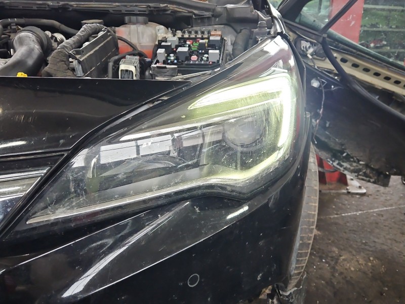 Reflektor lewy lampa przód Opel Astra V K EUROPA