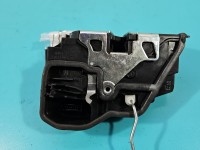 Zamek przód lewy 7202143 Bmw f10 f11 EUROPA Producent części: BMW, 7pin, uszkodzone mocowanie