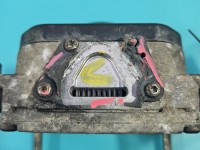 Sterownik moduł Producent części: JEEP, RADAR SENSOR CZUJNIK DISTRONIC ACC uszkodzona wtyczka Jeep Grand Cherokee IV WK2...