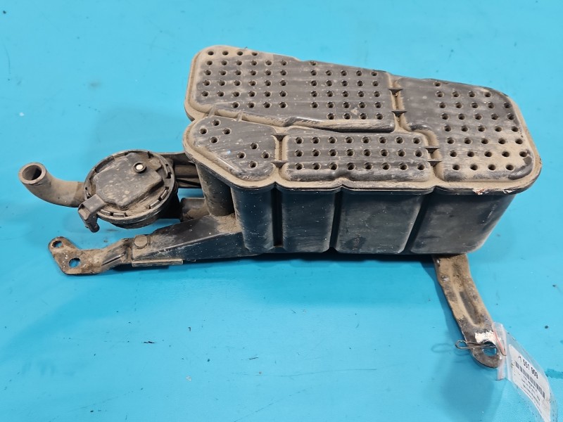 Filtr węglowy Audi A4 B9 2.0 TFSI 8W0201797J