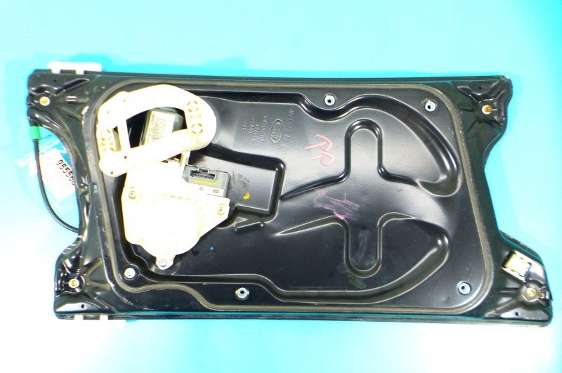 Podnośnik przód prawy SZYBY WINDA Land rover Discovery III 04-09 6PIN 5d HB
