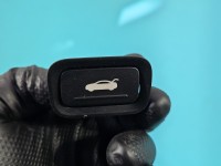 Przełącznik otwierania klapy Hyundai I40 39R590-1100