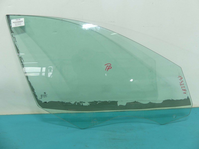 Szyba drzwi przód prawa Bmw f10 f11 sedan