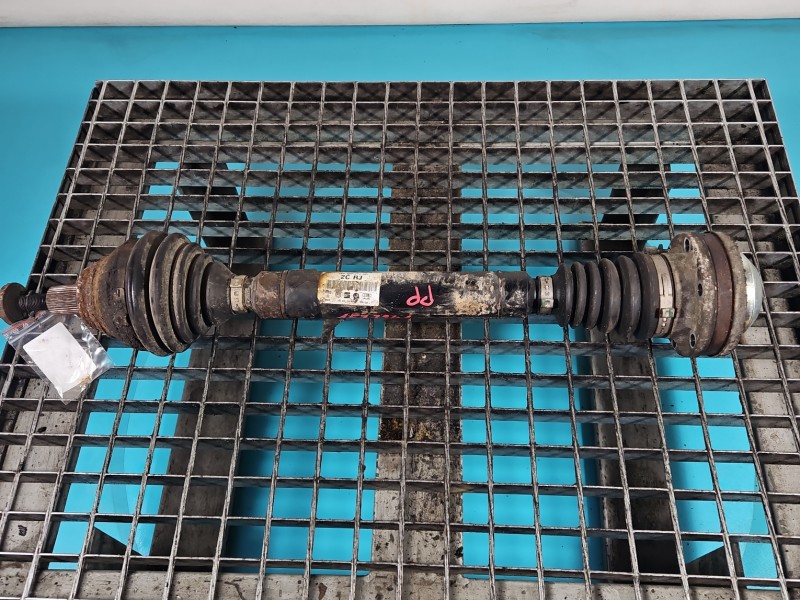 Półoś przód prawa Skoda Yeti 2.0 tdi manual