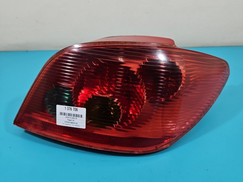 Lampa tył prawa Peugeot 307 HB