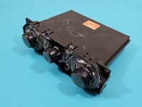 Konsola panel nawiewu Mitsubishi Grandis MN157316