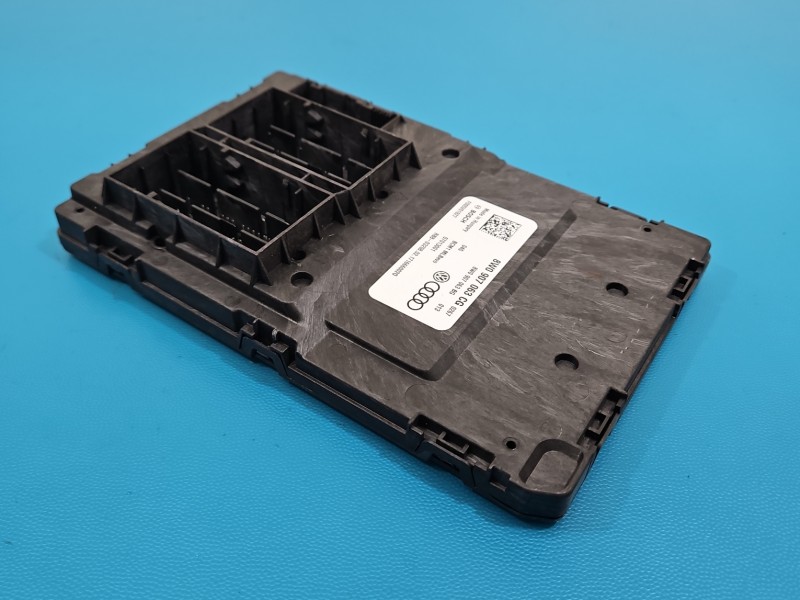 Sterownik moduł komfortu AUDI Q7 II 4M 8W0907063CG
