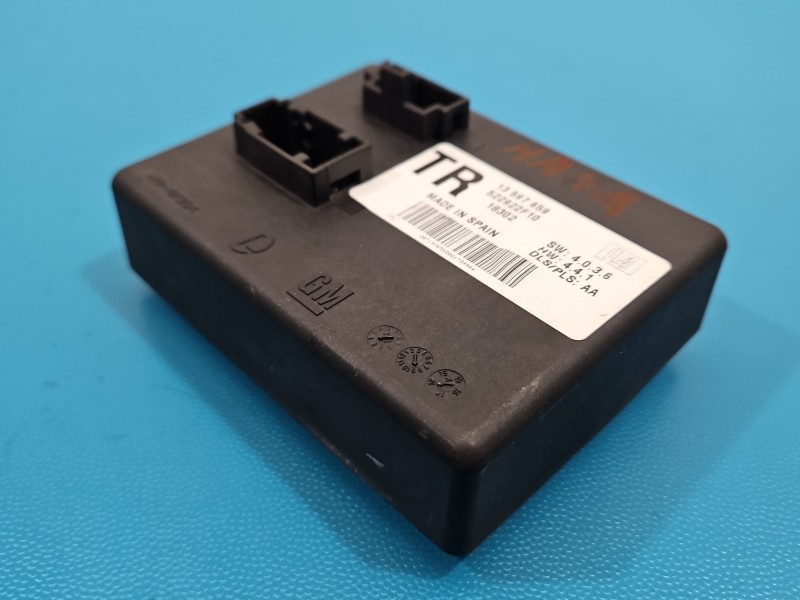 Sterownik moduł Producent części: OPEL, Europejska, haka Opel Insignia B 522922F10, 13597659