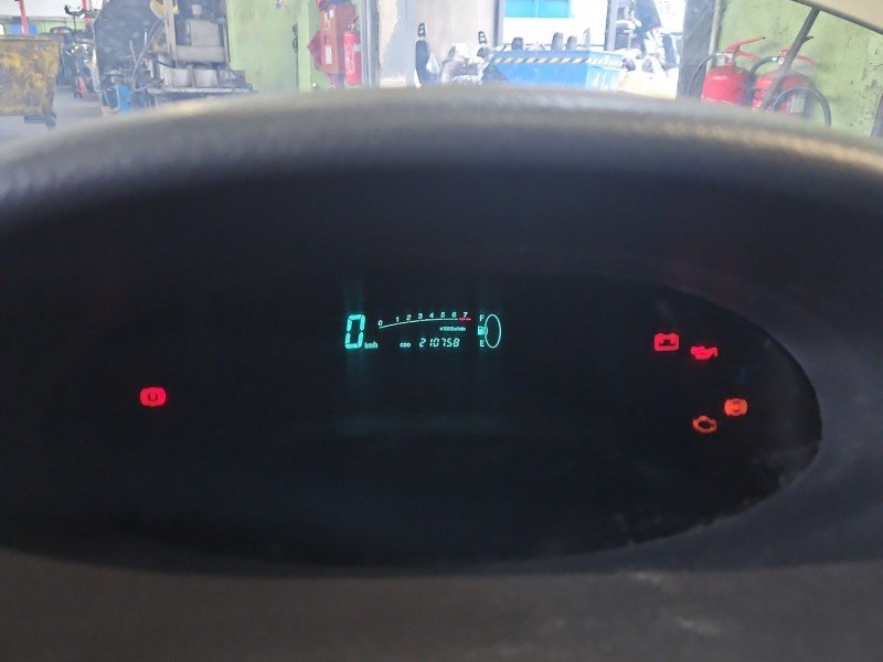 Licznik Toyota Yaris I 21658090-7 1.0 vvti EUROPA