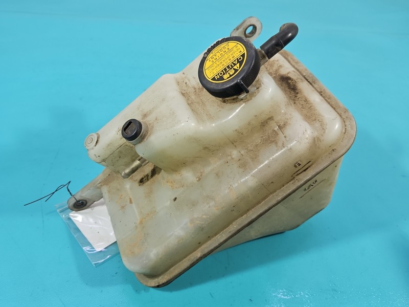 Zbiorniczek Zbiornik wyrównawczy Toyota Land Cruiser 120 J120 3.0 D4D (1KD)