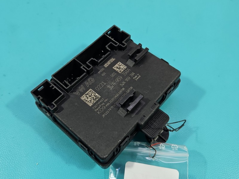 Sterownik moduł DRZWI PT Skoda Superb IV 3WA959394A