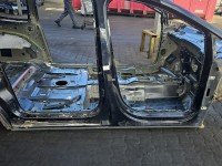 Próg prawy SŁUPEK ŚRODKOWY B Vw Sharan II 10- HB 5d czarny LC9X