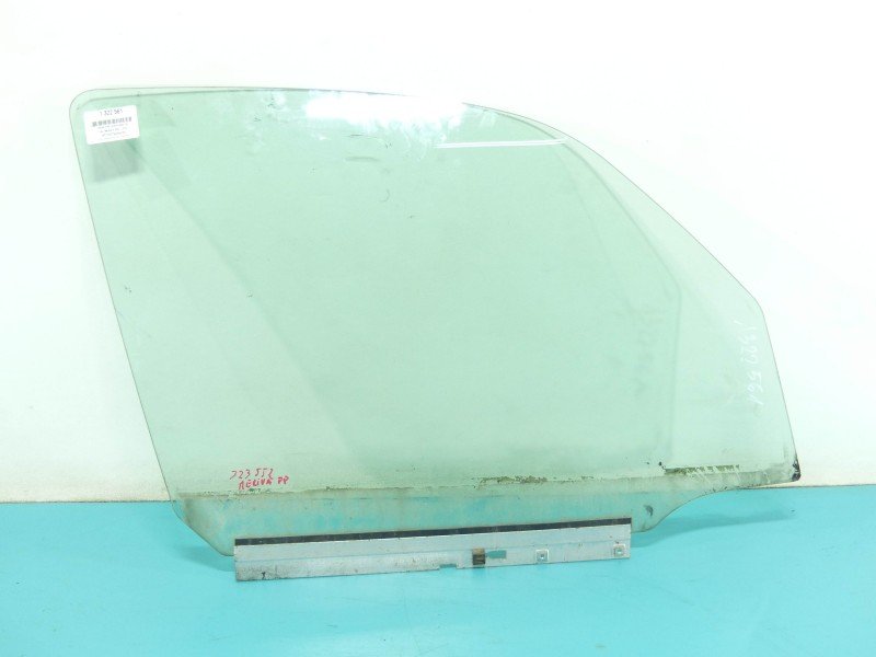 Szyba drzwi przód prawa Opel Meriva A HB